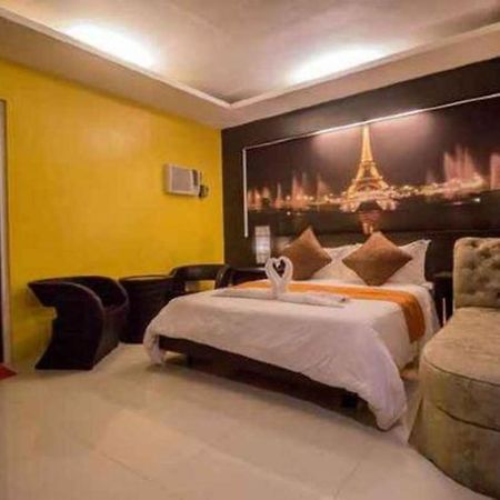 The Red Palm Suites And Restaurant Butuan City Dış mekan fotoğraf